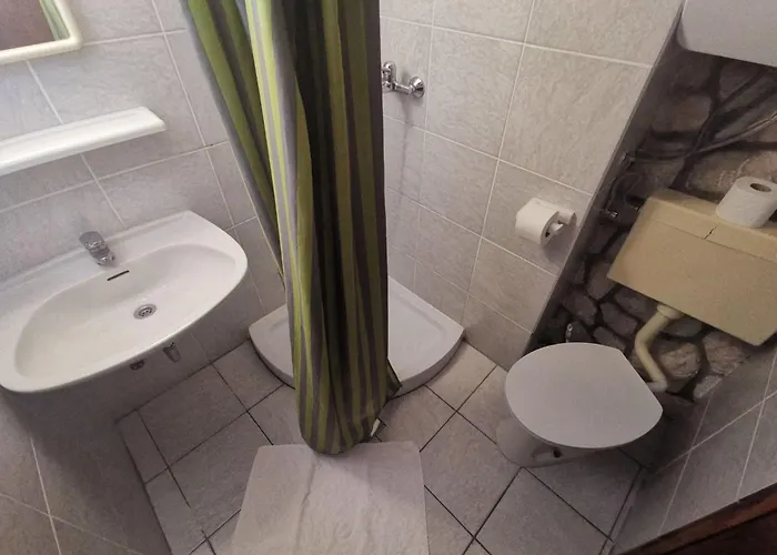 Fuer 2 Personen- 70m Vom Entfernt By Interhome Apartment Dramalj